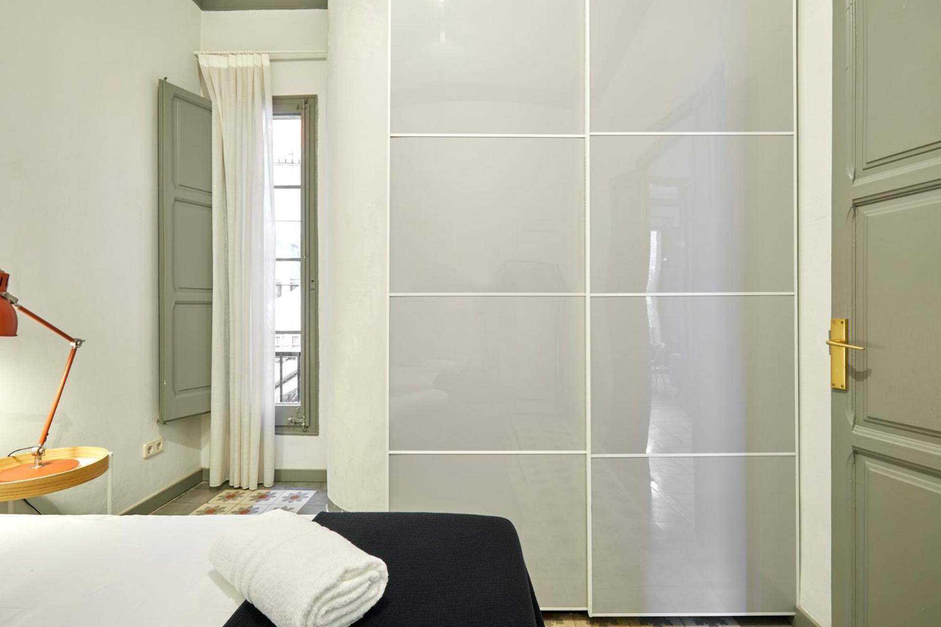 Classic Catalan Family With Balcony By Maison Pinata *
